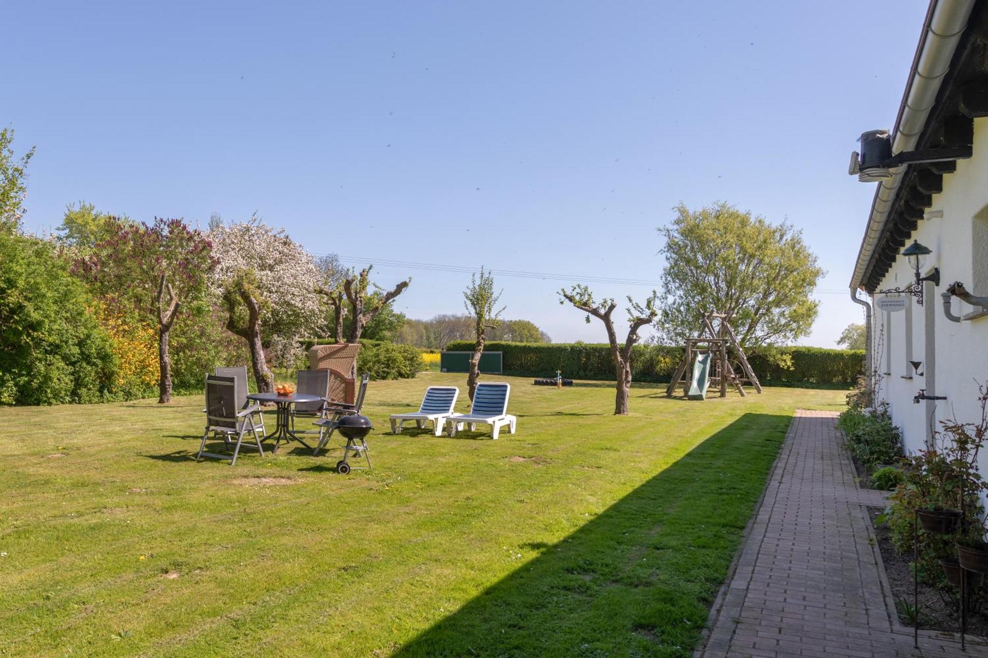 Holsteinhaus-Zirmoisel Ruhe Und Natur Eigene Sauna Apartment Rappin Exterior foto